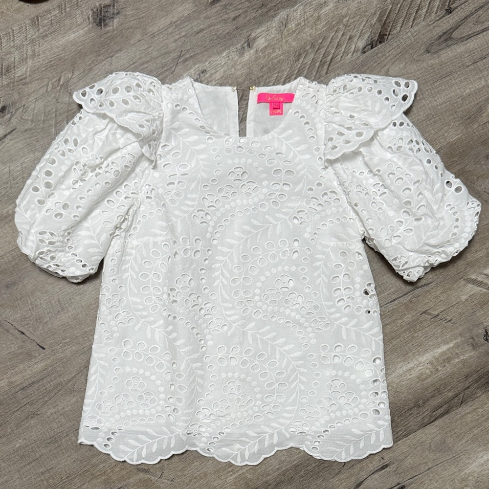 Lilly Pulitzer pristine White Eyelet Puff Sleeve Blouse